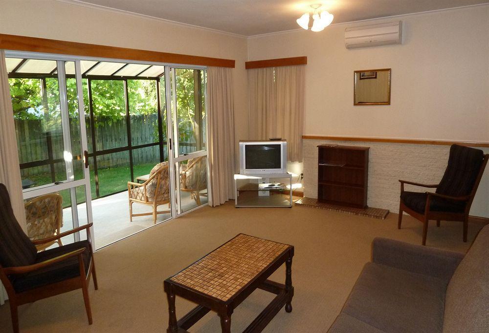 Tudor Lodge Motel Nelson Eksteriør billede